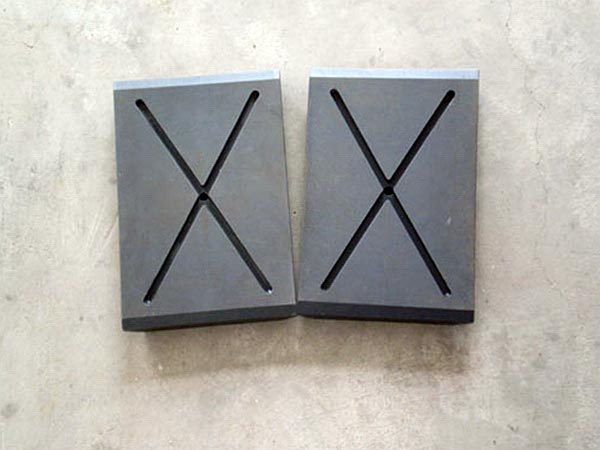 廠家直銷各種規(guī)格型號(hào)MGE滑板，MGE墊板，工程塑料合金MGE板